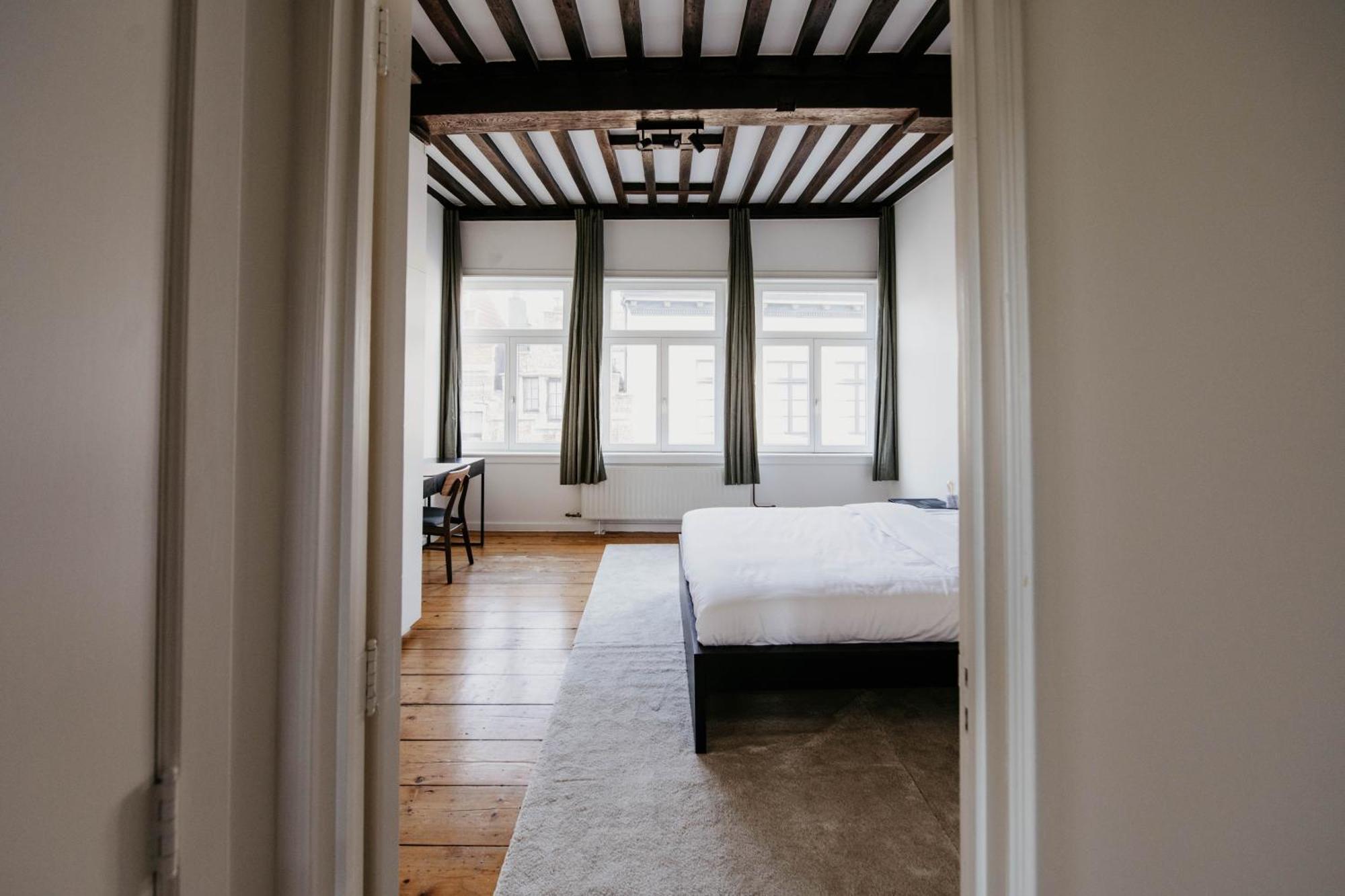 Gorgeous Duplex Apartment In Old City Centre แอนต์เวิร์ป ภายนอก รูปภาพ